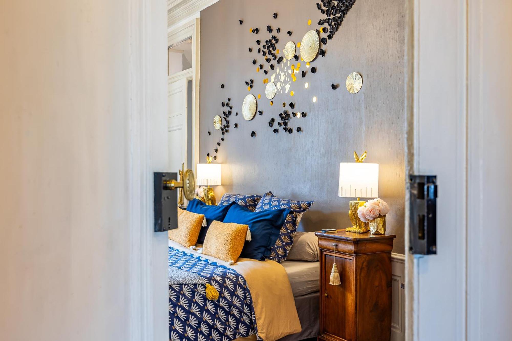Appartement Haussmannien d’Artiste, exception, quai de Saône balcon+Parking Lyon Exterior foto
