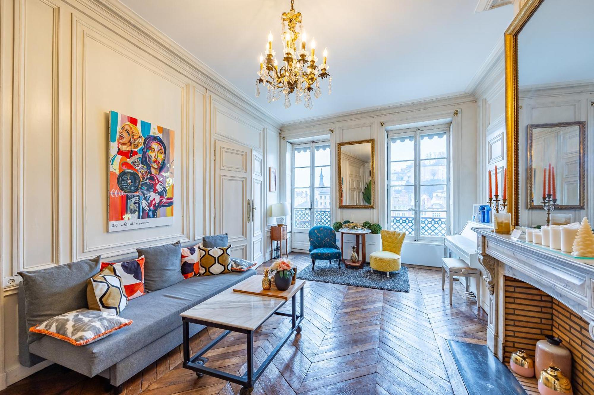 Appartement Haussmannien d’Artiste, exception, quai de Saône balcon+Parking Lyon Exterior foto